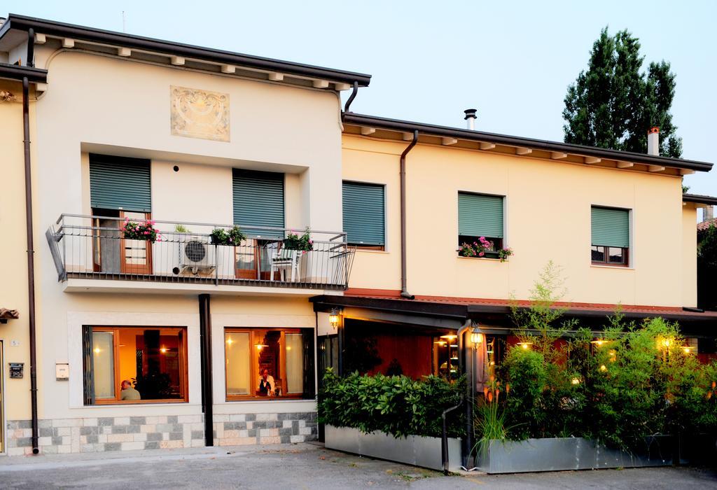 Appartamento Lago Peschiera del Garda Pokój zdjęcie